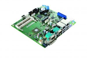 Das D3313-S von Fujitsu ist als Mini-ITX-Board mit Abmessungen von 170x170mm ausgelegt. Es basiert auf der neuen AMD Embedded G-Series SOC Plattform. (Bild: Fujitsu)