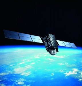 Abb.: Das japanische Quasi-Zenit-Satellitenpositionierungssystem stellt hochgenaue Positionsinformationen bereit. (Bild: Mitsubishi Electric Corporation)